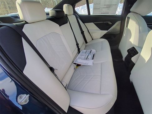 New 2026 BMW 530i xDrive xDrive w/ Premium Package image 26