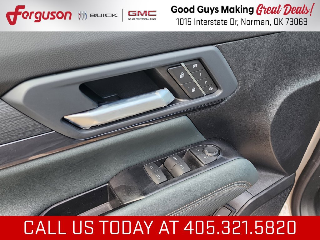 New 2027 GMC Terrain AT4 w/ Convenience Package III AWD/4WD image 14