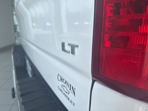 Used 2024 Chevrolet Silverado 1500 LT AWD/4WD image 10