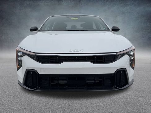 New 2025 Kia K4 GT-Line image 5
