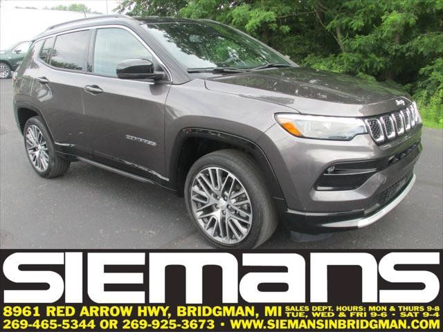 Certified 2023 Jeep Compass Limited w/ Elite Group AWD/4WD image 1