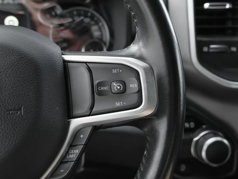 Used 2021 RAM 1500 Big Horn RWD image 21