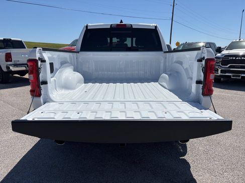 New 2026 RAM 1500 Lone Star AWD/4WD image 31