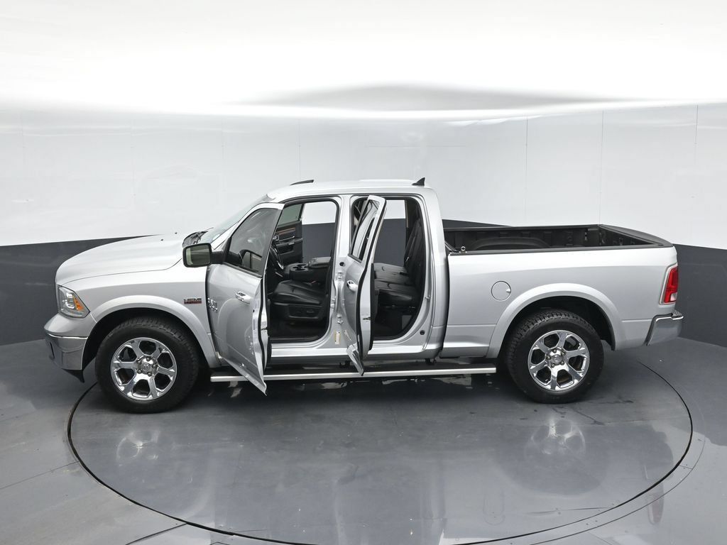 Used 2018 RAM 1500 Laramie RWD image 55