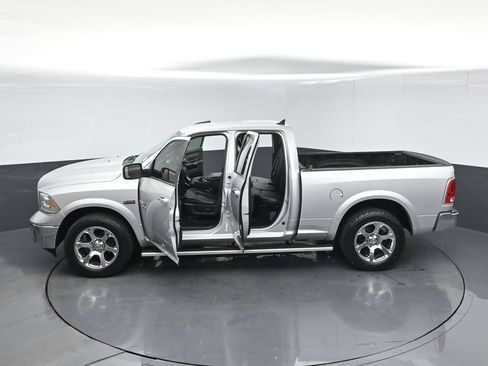 Used 2018 RAM 1500 Laramie RWD image 55