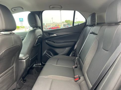 Used 2024 Buick Encore GX Preferred w/ Comfort Package AWD/4WD image 5