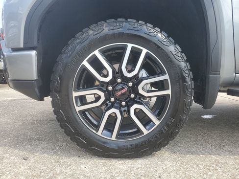 Certified 2026 GMC Sierra 1500 AT4 w/ AT4 Premium Package image 7