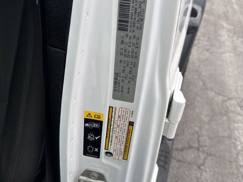 Used 2020 Jeep Gladiator Sport w/ Quick Order Package 24S image 12