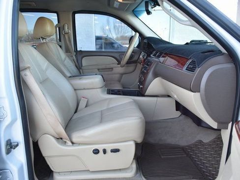 Used 2010 Chevrolet Silverado 1500 LTZ w/ Convenience Package image 33