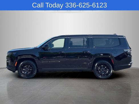 New 2026 Jeep Grand Wagoneer L Limited AWD/4WD image 7