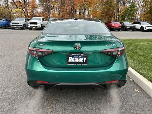 New 2025 Alfa Romeo Giulia AWD w/ Driving Assist Package image 7