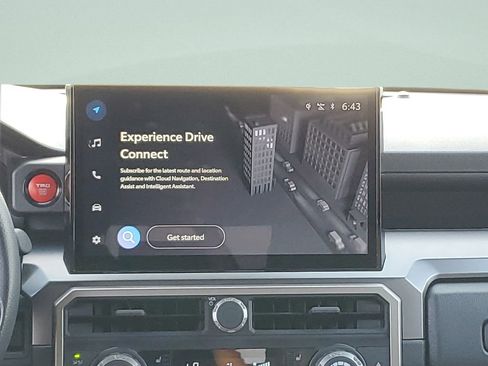 Used 2025 Toyota 4Runner TRD Off-Road Premium image 14