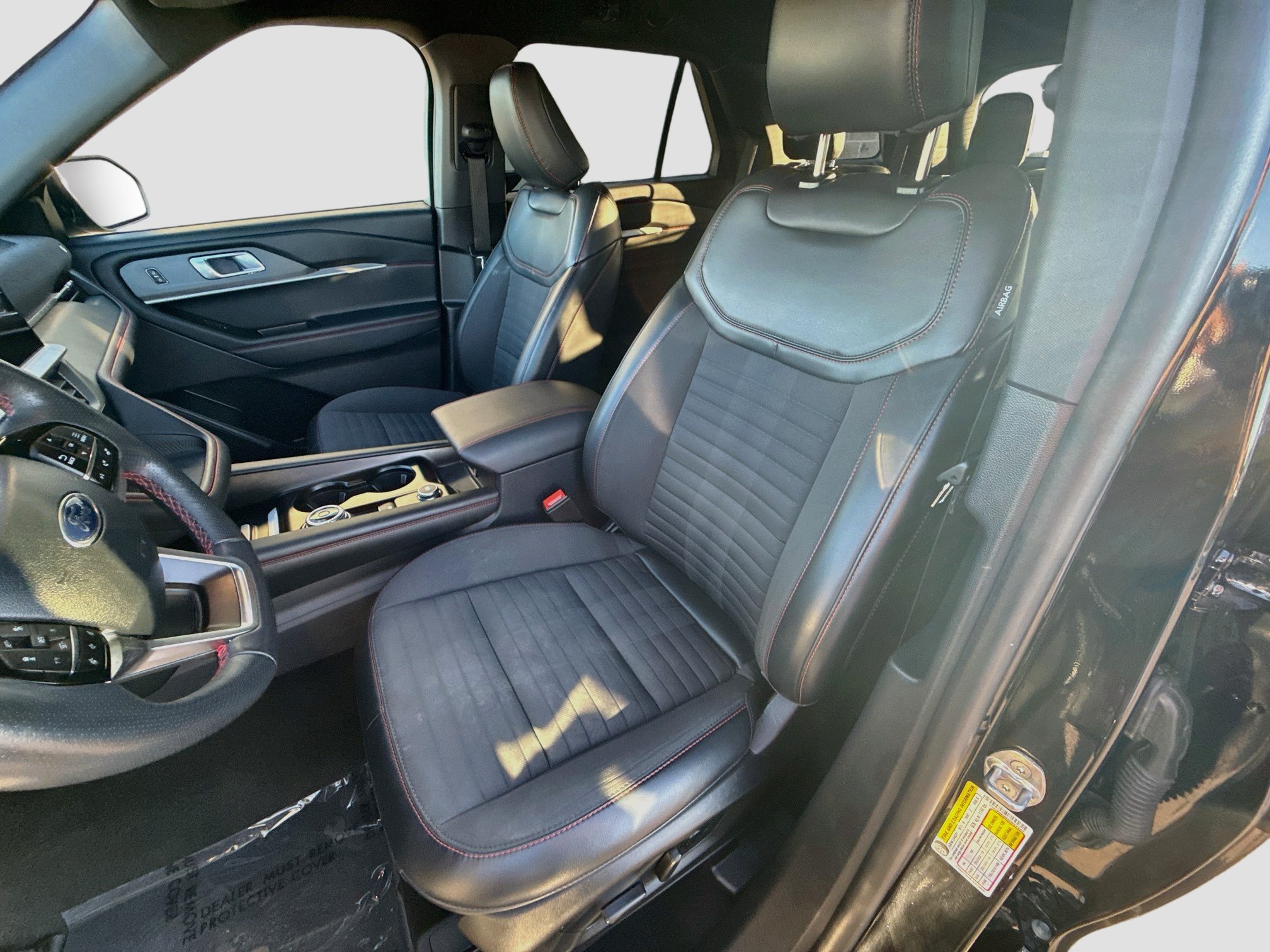 Used 2025 Ford Explorer ST-Line AWD/4WD image 13