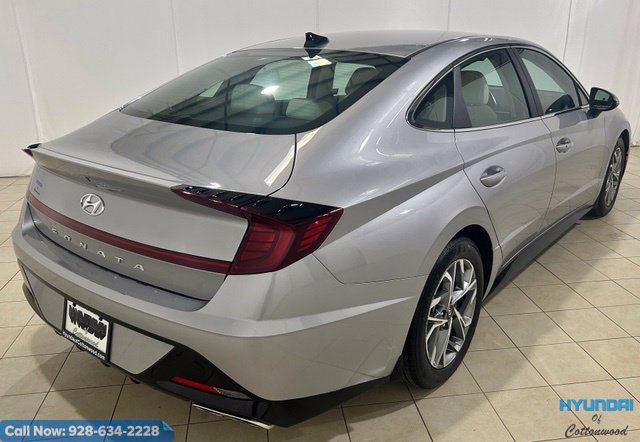 Used 2023 Hyundai Sonata SEL FWD image 8