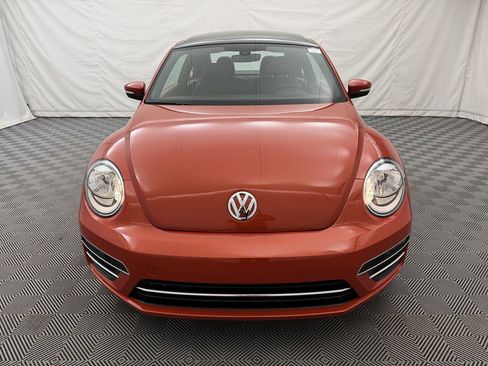 Used 2019 Volkswagen Beetle 2.0T SE FWD image 3
