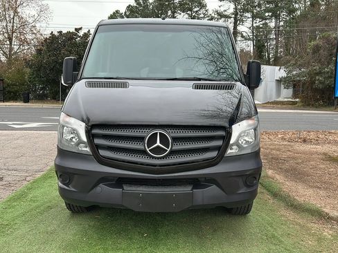 Used 2016 Mercedes-Benz Sprinter 2500 image 3