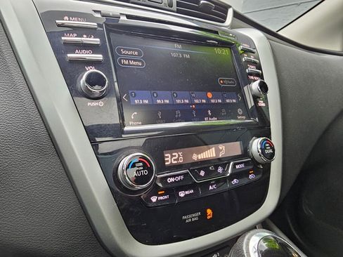 Used 2019 Nissan Murano SV image 31