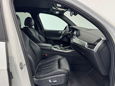 Used 2019 BMW X5 xDrive40i w/ M Sport Package image 15