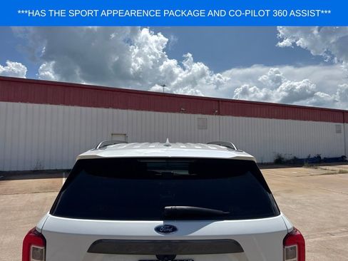 Used 2022 Ford Explorer XLT w/ Equipment Group 202A RWD image 6