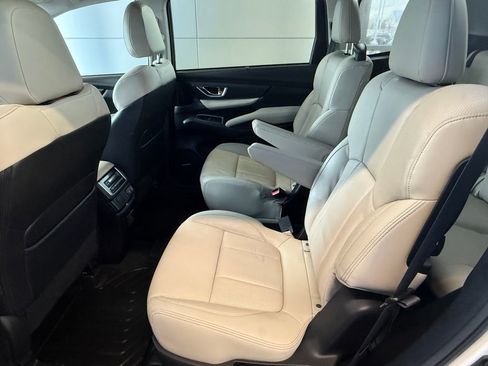 Used 2020 Subaru Ascent Limited w/ Technology Package image 8