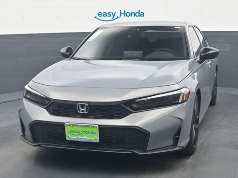 Used 2026 Honda Civic Sport image 3