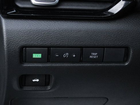 Certified 2023 Nissan Sentra SV w/ All-Weather Package image 38