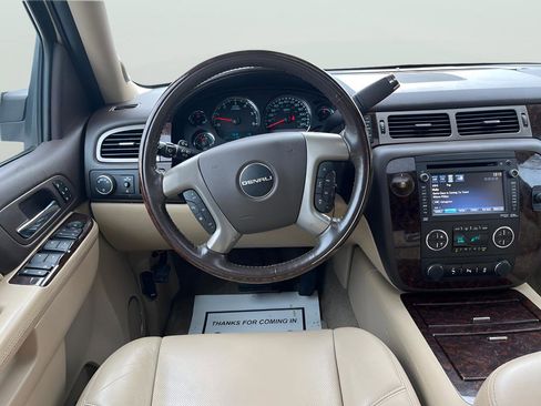Used 2013 GMC Yukon Denali image 21