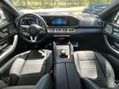 Used 2022 Mercedes-Benz GLE 350 4MATIC w/ Premium Package image 10