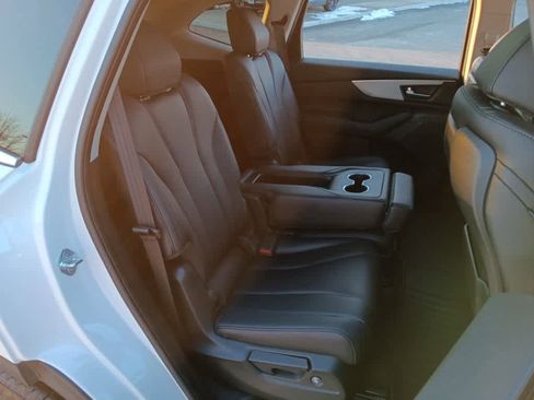 Used 2023 Acura MDX SH-AWD image 17