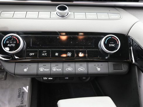 Certified 2023 Hyundai Elantra SEL w/ Convenience Package image 22