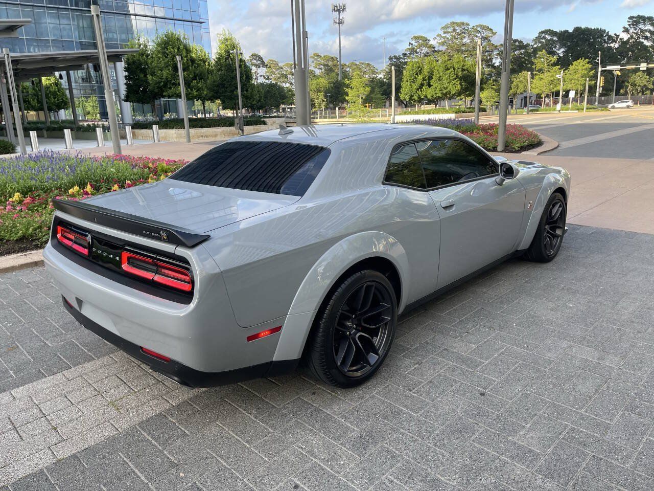 Used 2021 Dodge Challenger R/T Scat Pack RWD image 12