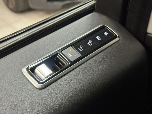 Used 2019 Land Rover Range Rover HSE AWD/4WD image 24