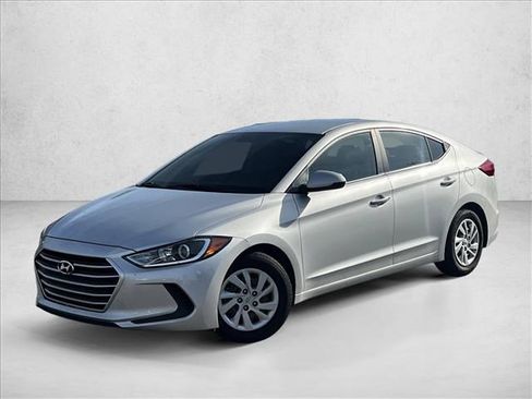 Used 2018 Hyundai Elantra SE w/ SE Connectivity Package 04 image 1