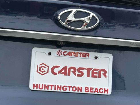 Used 2020 Hyundai Santa Fe SE image 27