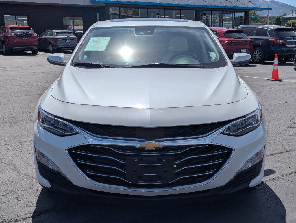 Used 2019 Chevrolet Malibu Premier w/ Sun and Wheel Package FWD image 10