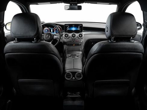 Used 2020 Mercedes-Benz GLC 300 4MATIC image 22