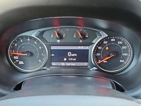 Used 2023 GMC Terrain SLT FWD image 11