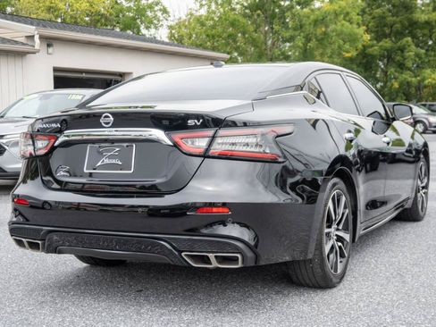 Used 2022 Nissan Maxima SV w/ Floor Mat Group FWD image 11