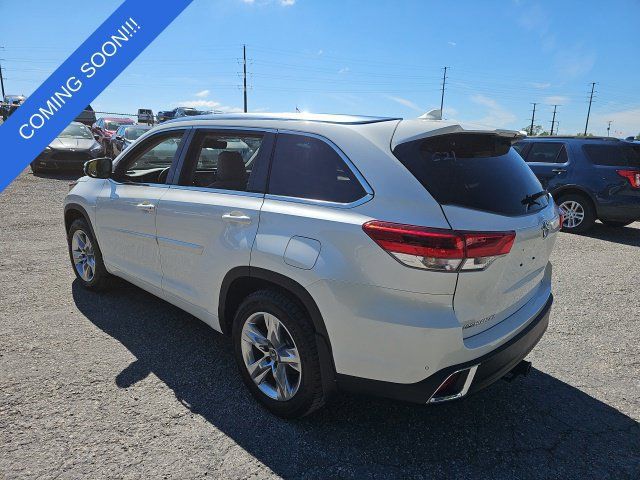 Used 2019 Toyota Highlander Limited AWD/4WD image 5
