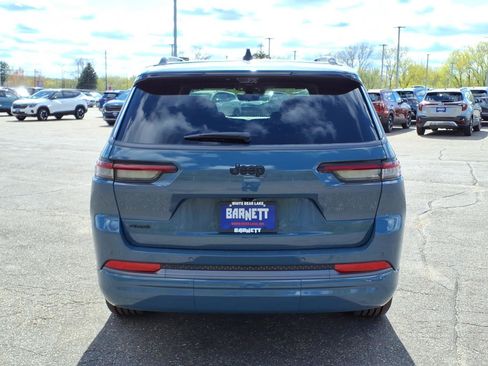 New 2026 Jeep Grand Cherokee L Limited AWD/4WD image 4