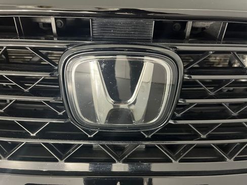 Used 2024 Honda Accord EX image 34