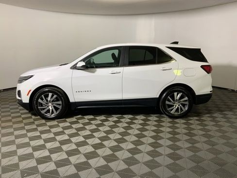 Used 2022 Chevrolet Equinox LT image 10