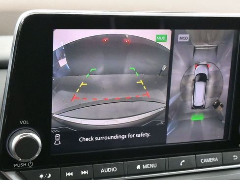 Used 2021 Nissan Rogue SV image 22