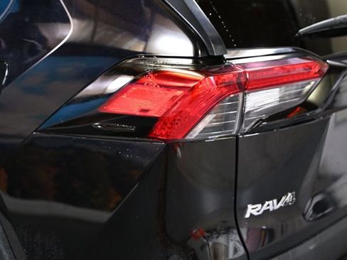 Used 2024 Toyota RAV4 XLE image 15