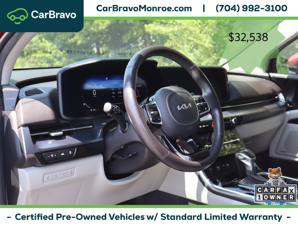 Used 2023 Kia Carnival SX Prestige FWD image 15