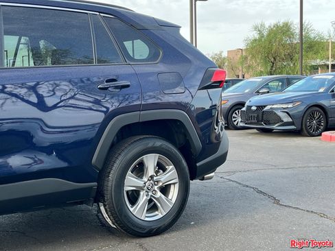 Certified 2025 Toyota RAV4 XLE AWD/4WD image 11