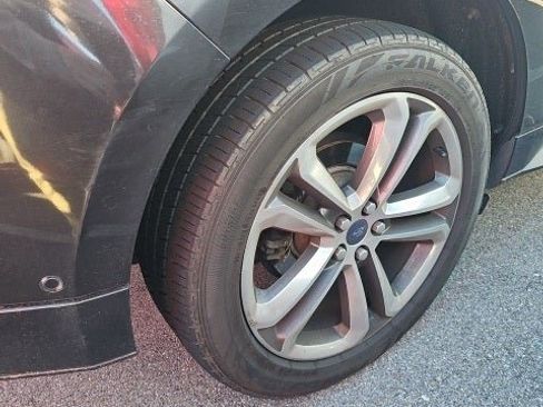 Used 2015 Ford Edge Sport w/ Equipment Group 401A image 6