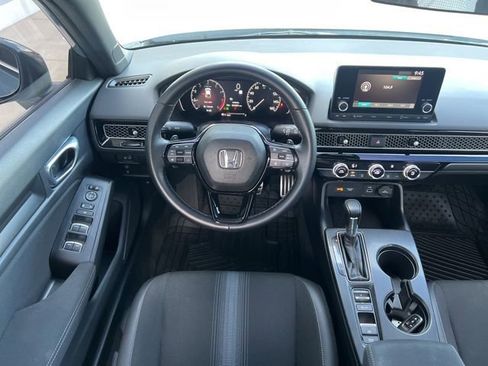 Used 2023 Honda Civic Sport image 11
