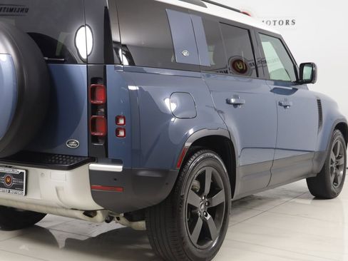 Used 2020 Land Rover Defender 110 SE AWD/4WD image 46