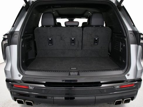 Certified 2024 Chevrolet Traverse RS w/ LPO, Floor Liner Package image 32